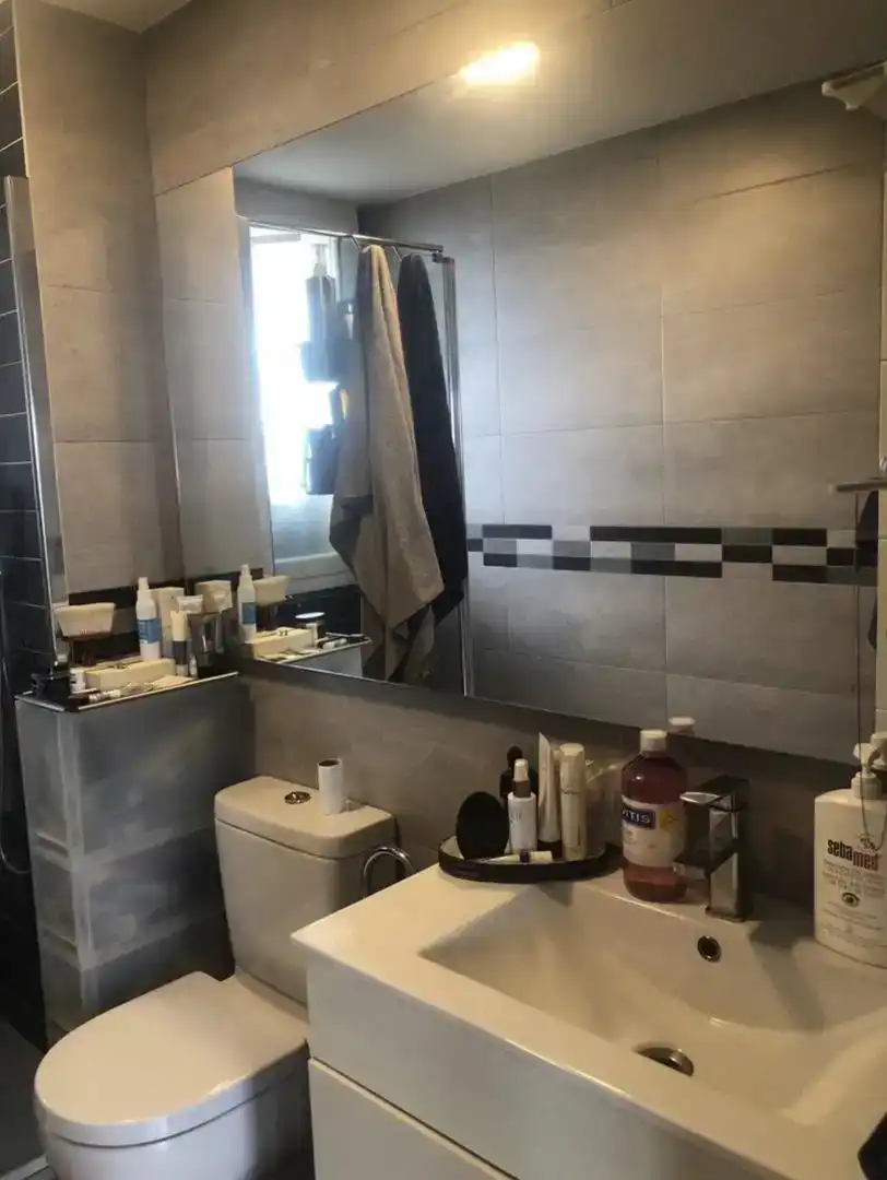 Bany de Àtic per a compartir en Madrid amb Aire condicionat, Jardí privat i Parquet