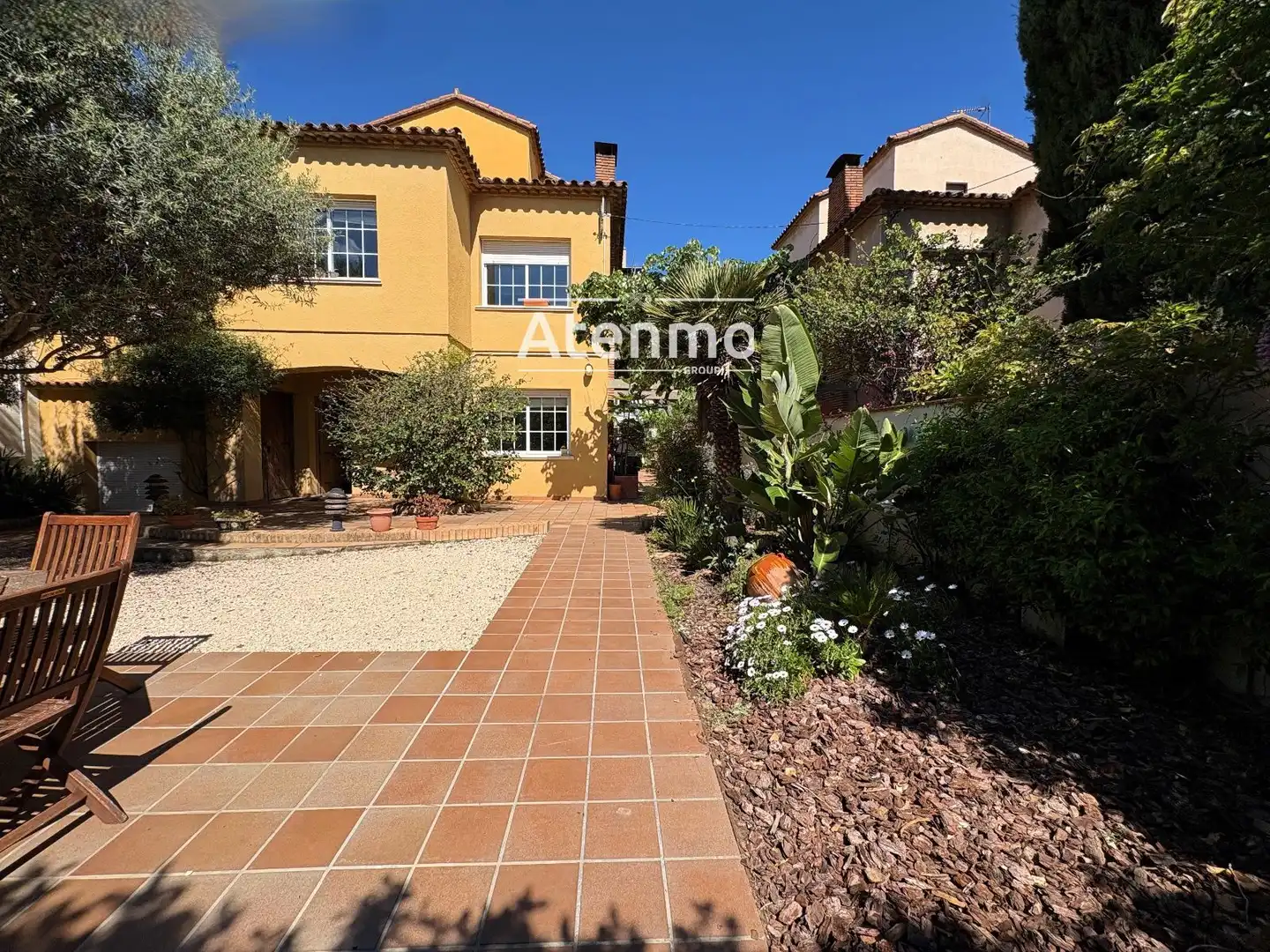 Vista exterior de Casa o chalet en venta en Barcelona con Aire acondicionado, Calefacción y Jardín privado