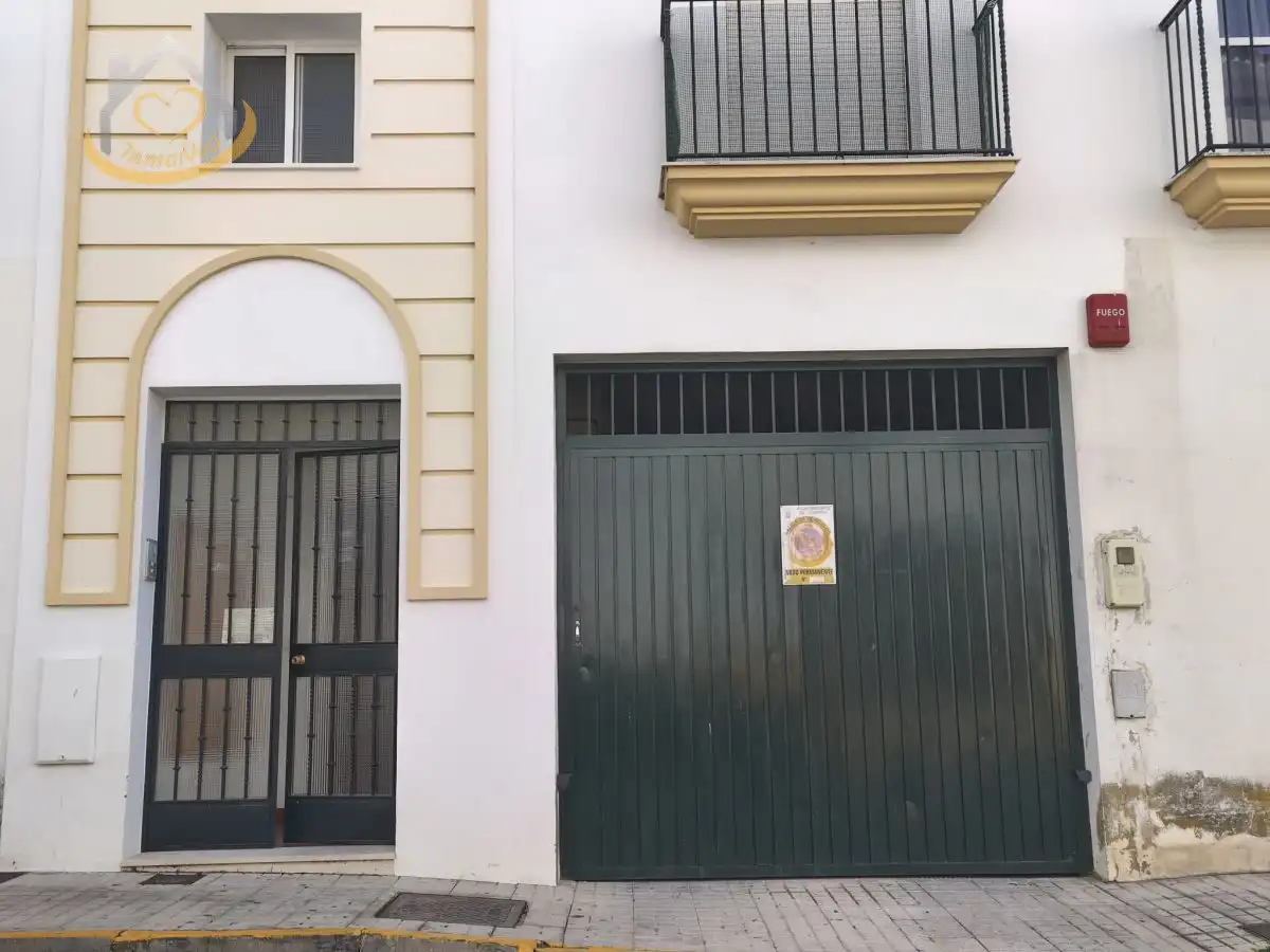 Vista exterior de Garaje en venta en Cartaya