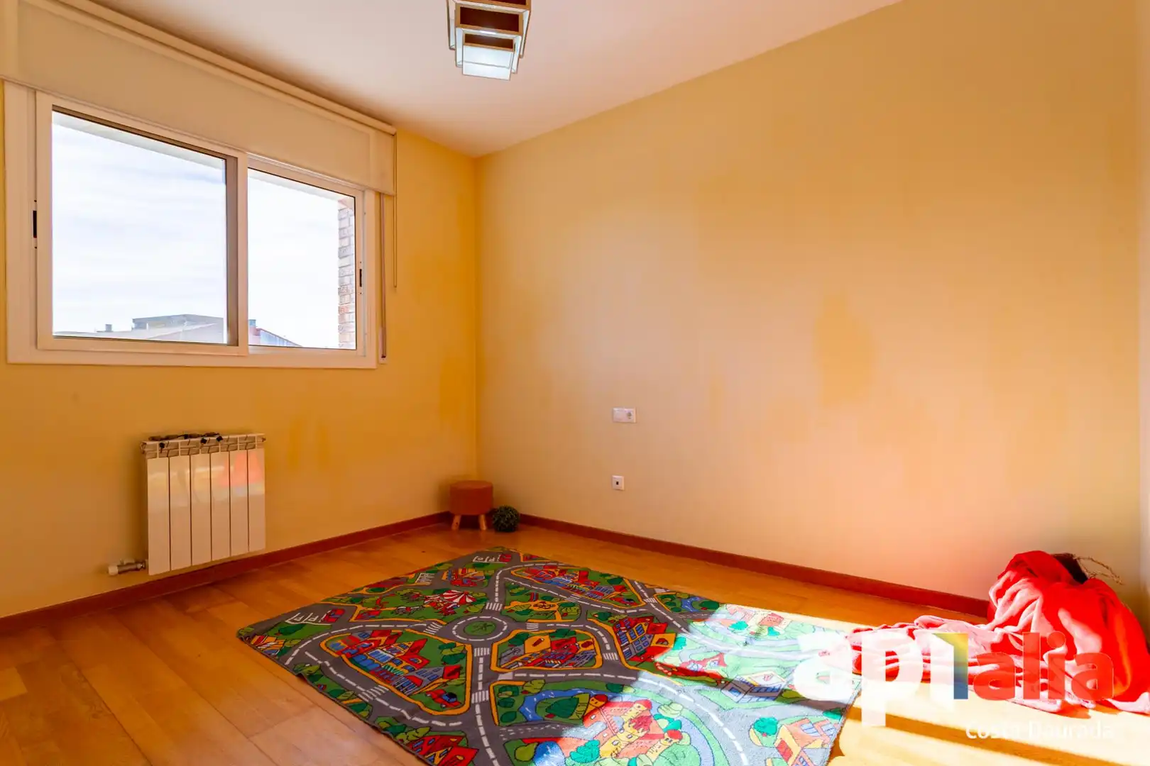 Habitación de Casa adosada en venta en Cambrils con Calefacción, Jardín privado y Terraza