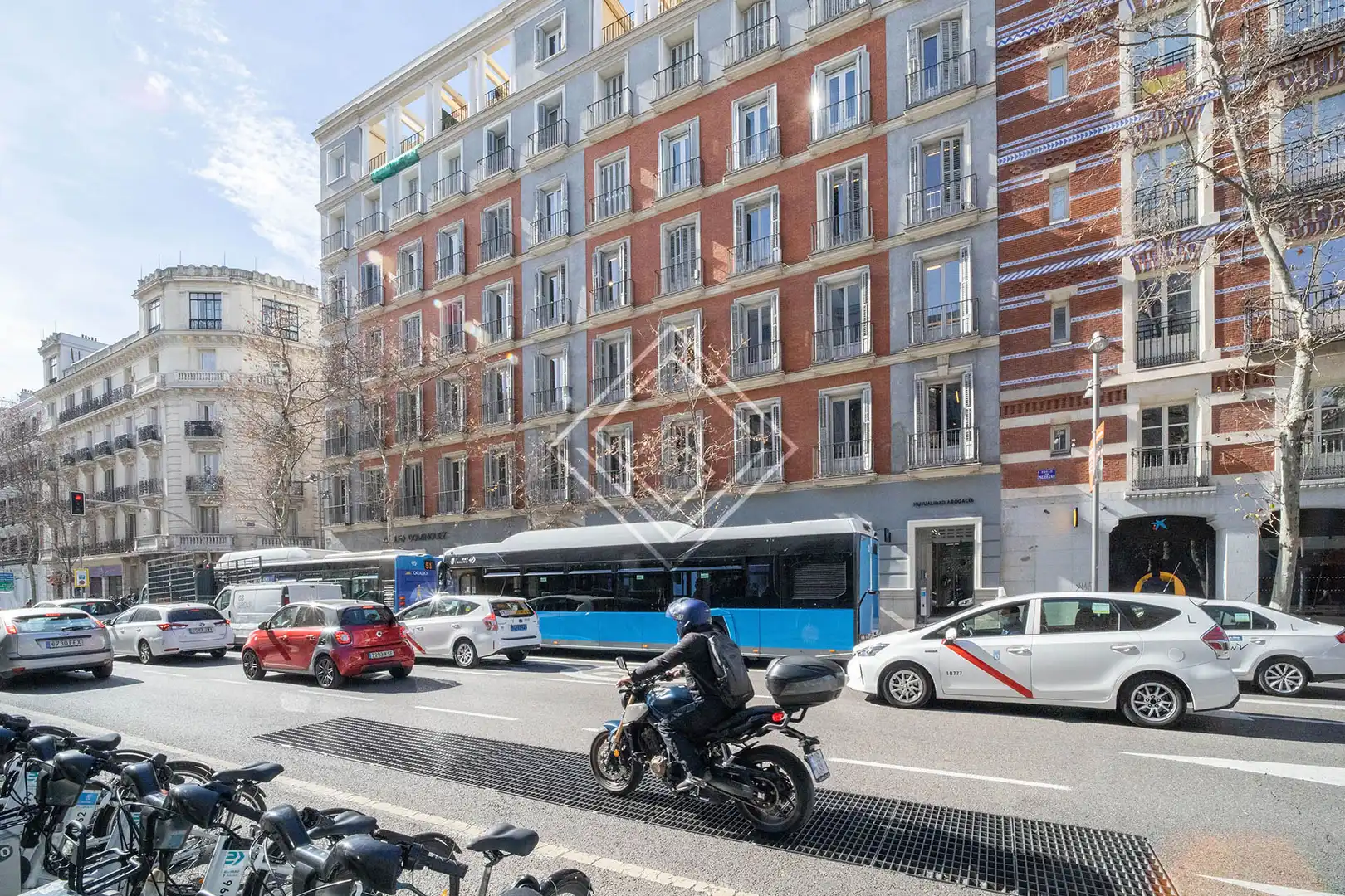 Vista exterior de Oficina en venta en Madrid con Aire acondicionado y Calefacción