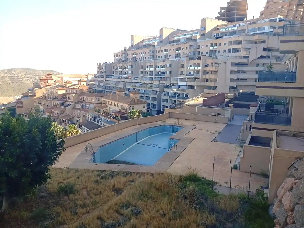 Pis amb terrassa en venda a Los Naranjos, imagen 2