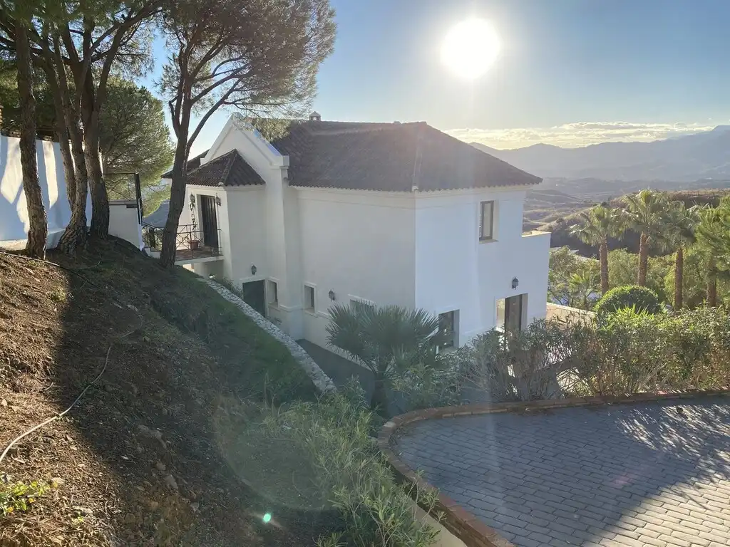 Villa con piscina in vendita a Valtocado - La Alquería - La Atalaya