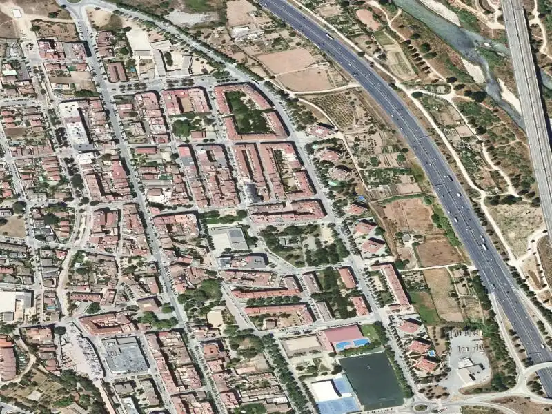 Vista exterior de Piso en venta en Pallejà