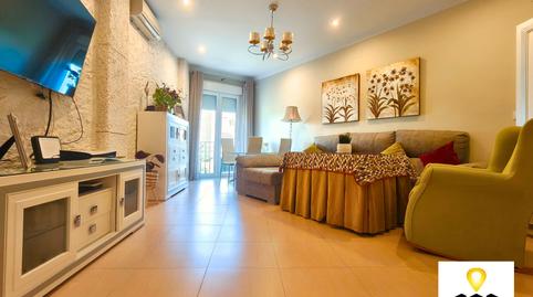 Foto 2 de Apartament en venda a Avenida Veintiocho de Febrero, 145, Bollullos Par del Condado, Huelva