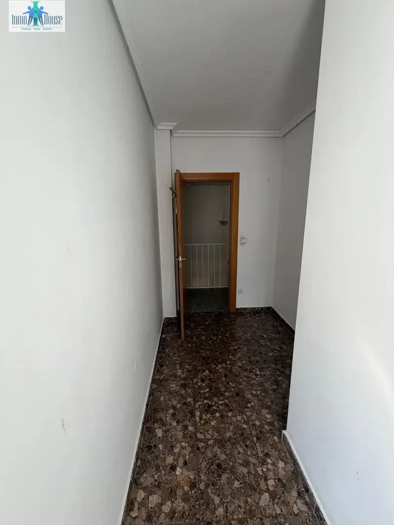 Dúplex en venta en Albacete con Calefacción y Amueblado