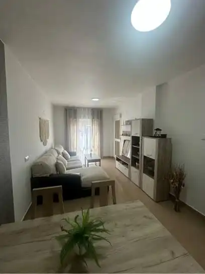 Sala d'estar de Pis en venda en Sanlúcar de Barrameda amb Traster i Piscina comunitària