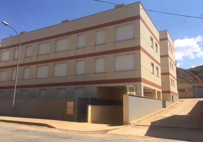 Flat for sale in CUBLA      , Pedanías