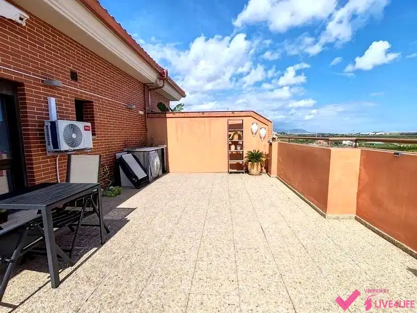 Terrasse von Wohnung zur Miete in Valencia mit Klimaanlage, Terrasse und Möbliert