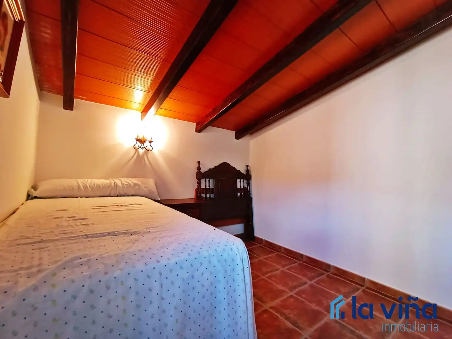 Dormitori de Casa o xalet en venda en El Burgo amb Traster, Piscina i Moblat
