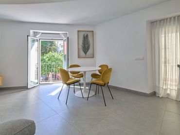 Wohnung mit Balkon zum Verkauf in Calle Francos 6