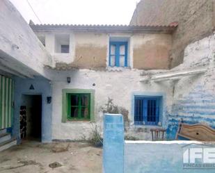 Vista exterior de Casa o xalet en venda en Remolinos amb Piscina