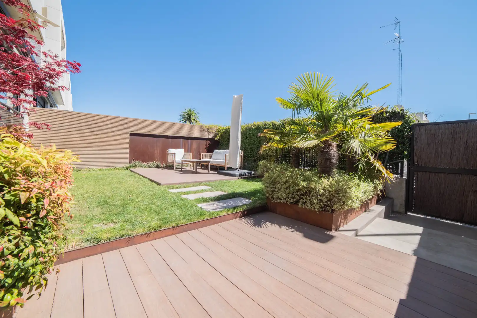 Terrasse von Haus oder Chalet zum Verkauf in Boadilla del Monte mit Klimaanlage, Heizung und Privatgarten