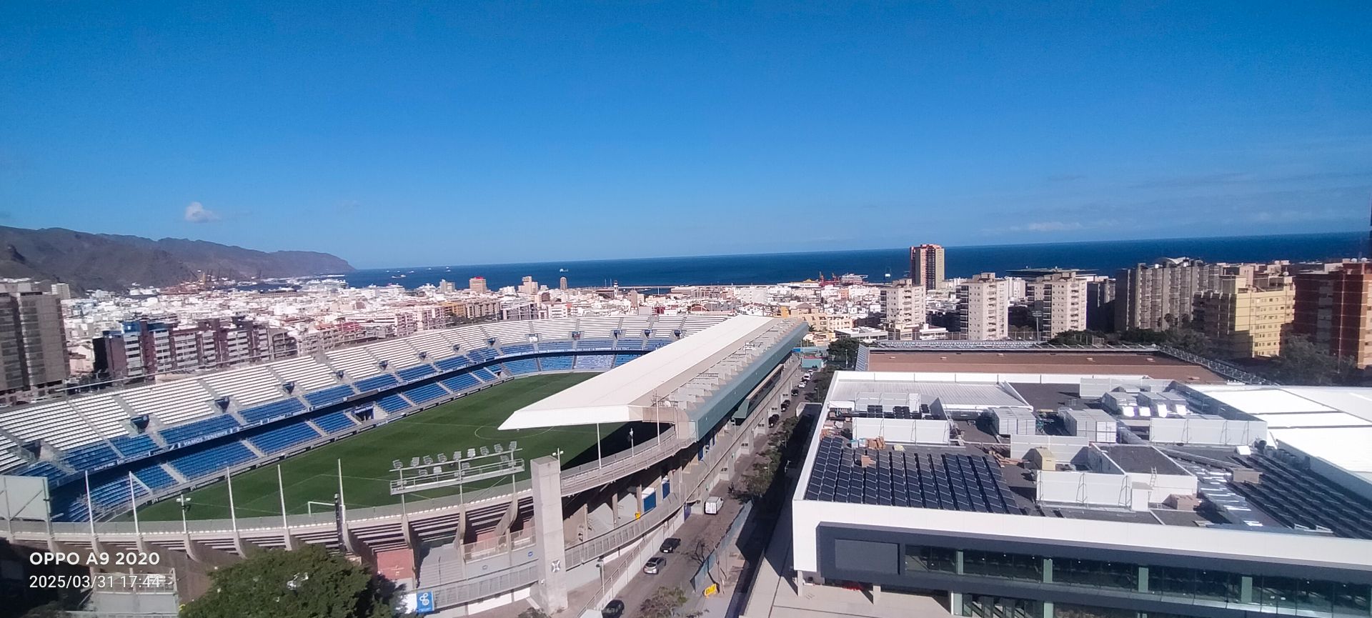 Exterior view of Apartment to share in  Santa Cruz de Tenerife Capital  with Terrace, Furnished and Oven