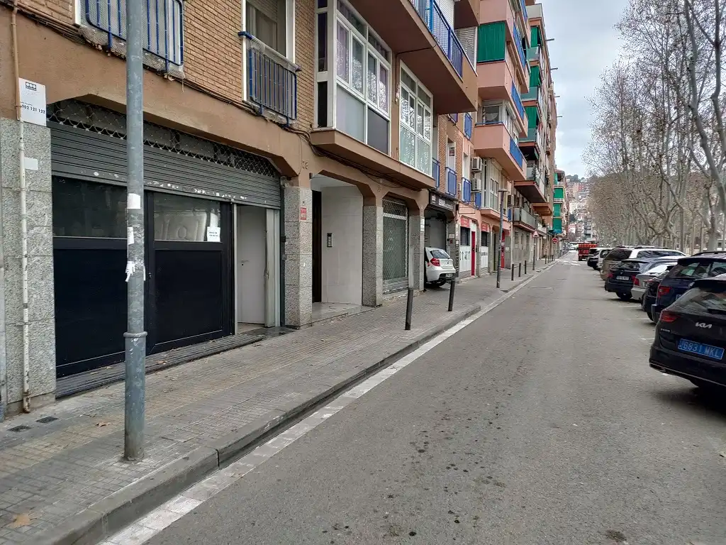 Business premises for sale in Carrer Menéndez Pelayo