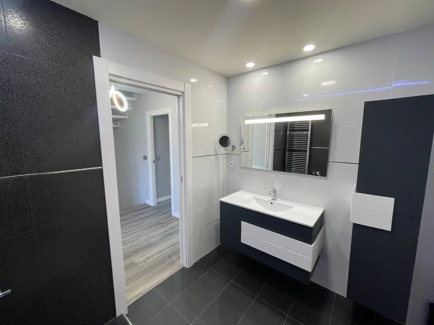 Bathroom of Detached homes for sale in Tanos