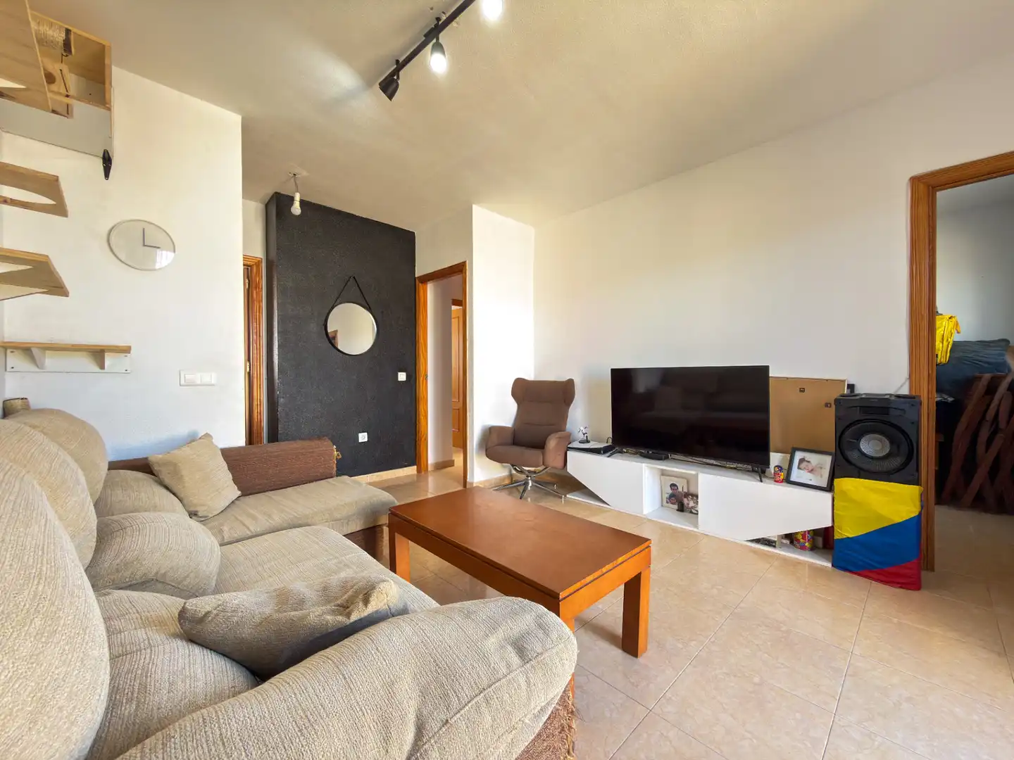Living room of Attic for sale in Roquetas de Mar  with Terrace and Furnished
