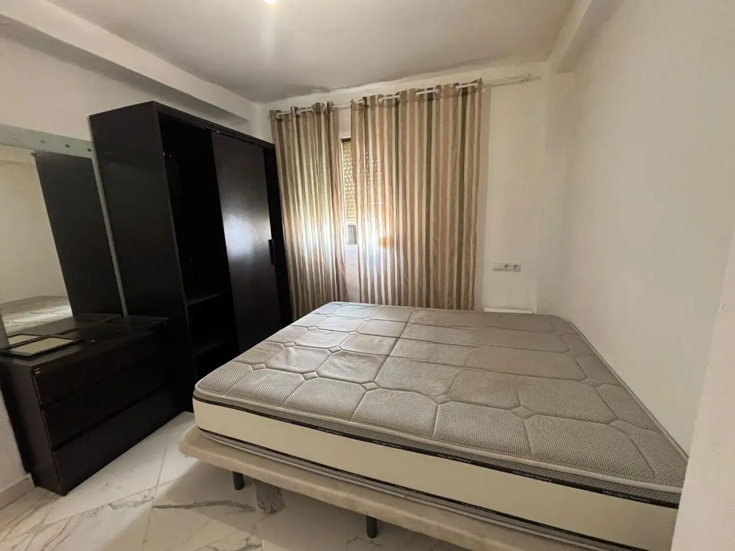 Dormitori de Casa o xalet en venda en Camas amb Terrassa