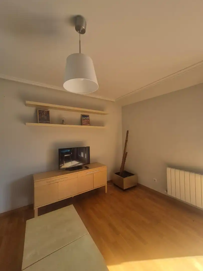 Sala d'estar de Àtic en venda en Ávila amb Calefacció, Terrassa i Traster