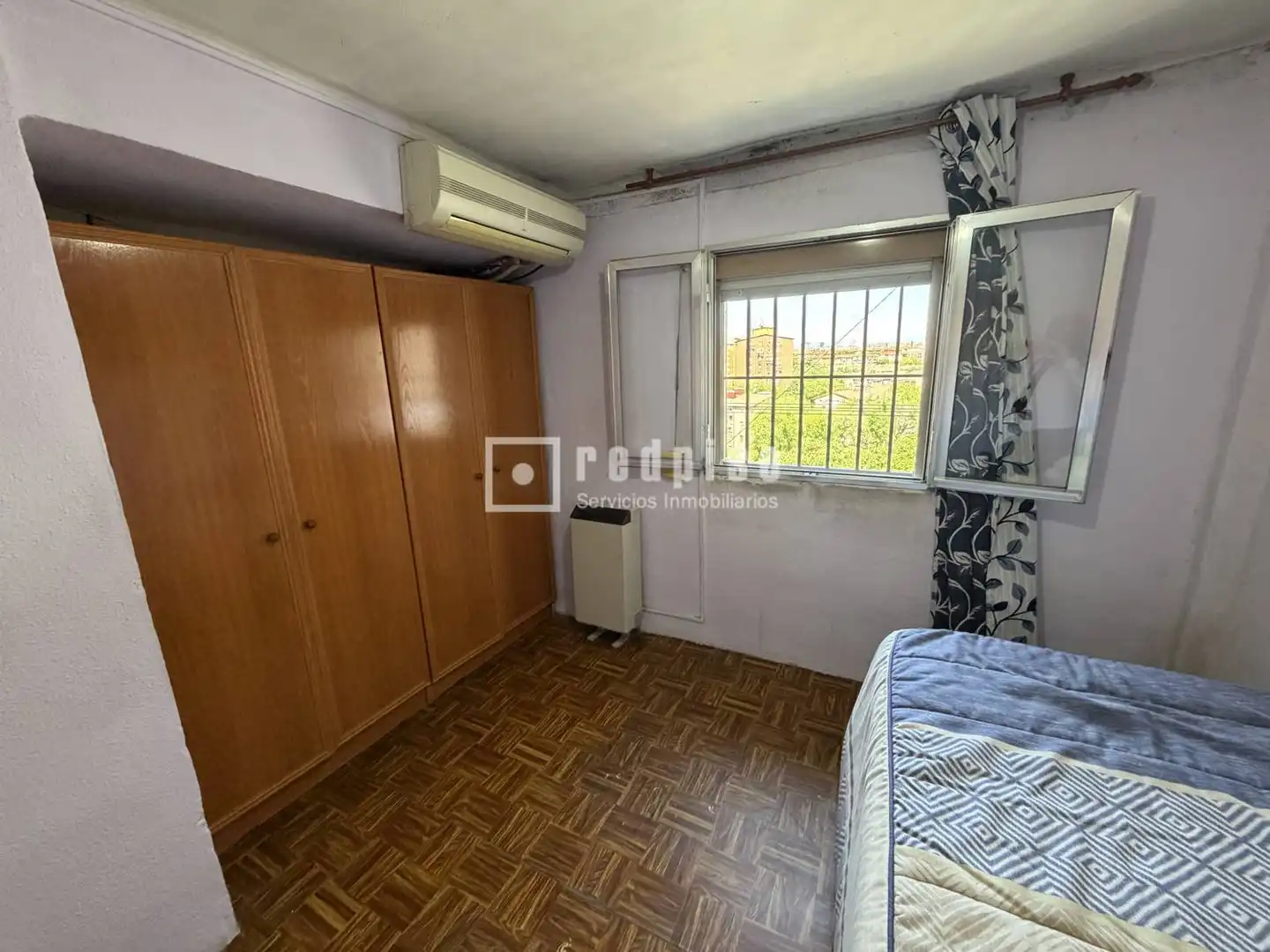 Habitación de Piso en venta en Madrid con Calefacción y Parquet