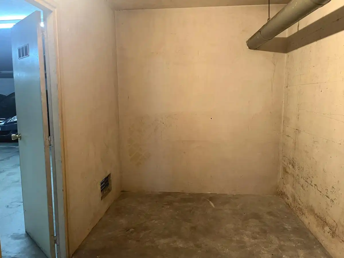 Garage for sale in Igualada