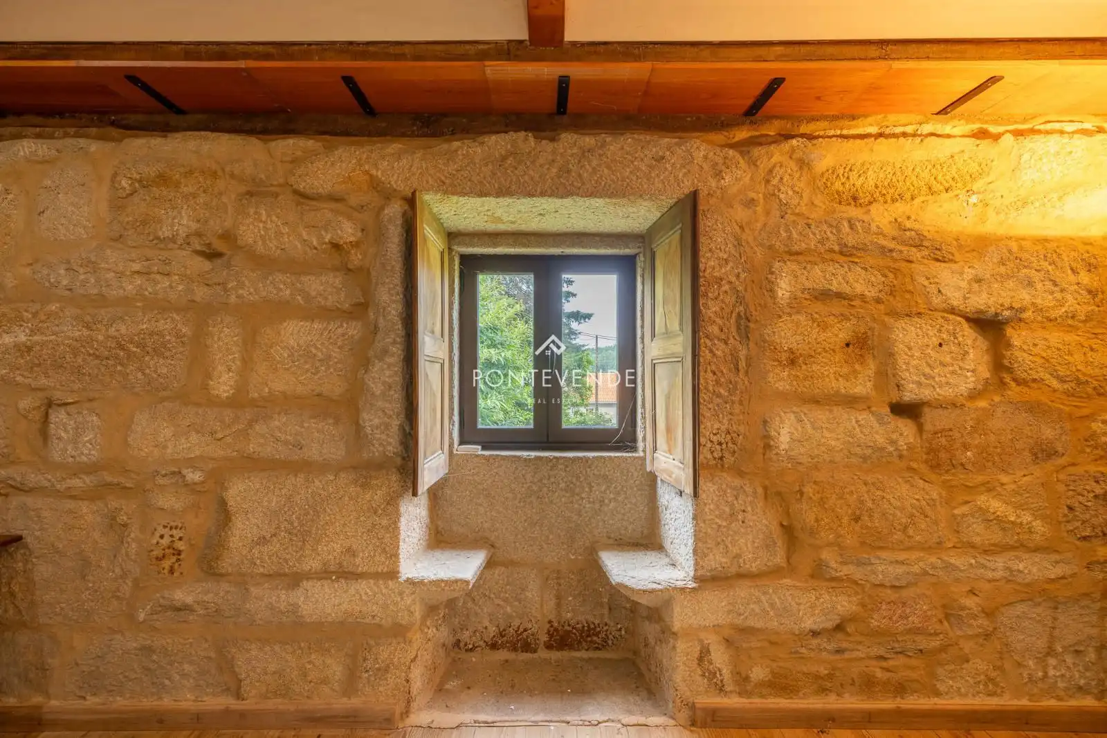Haus oder Chalet zum Verkauf in Tui mit Heizung und Terrasse