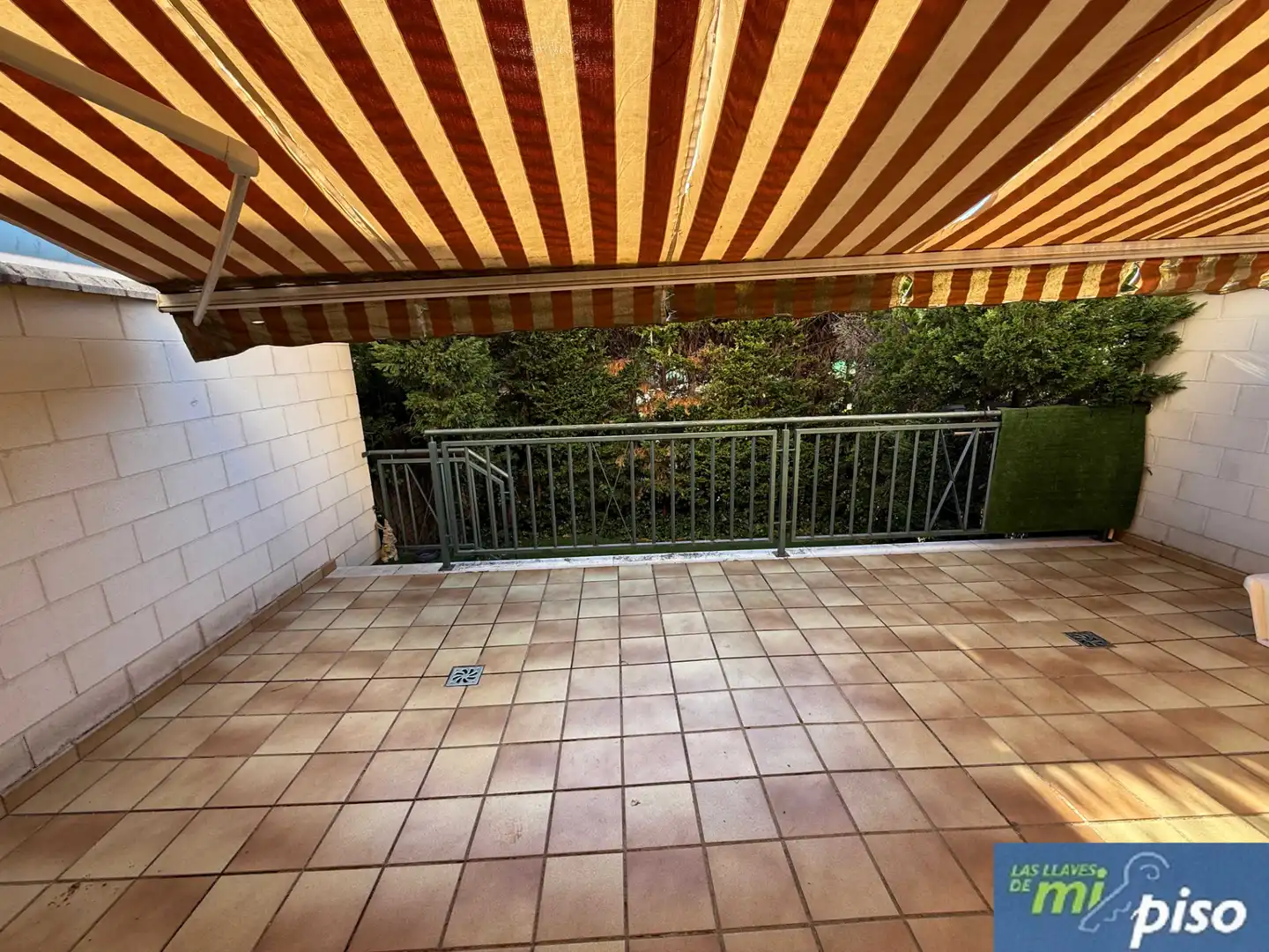 Jardín de Casa adosada en venta en Arroyo de la Encomienda con Calefacción, Jardín privado y Parquet