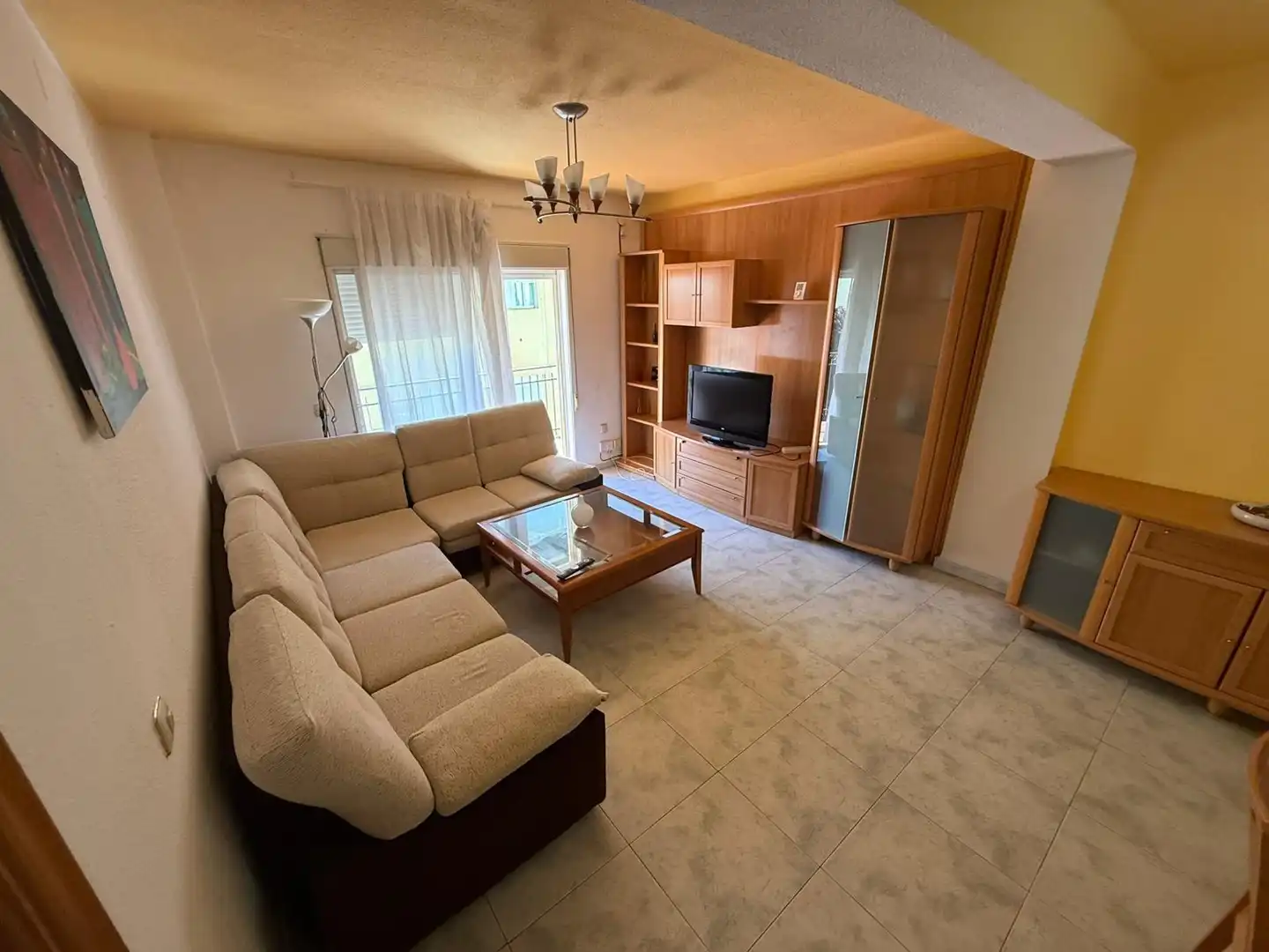 Living room of Flat for rent in Cáceres  with Heating, Furnished and Balcony