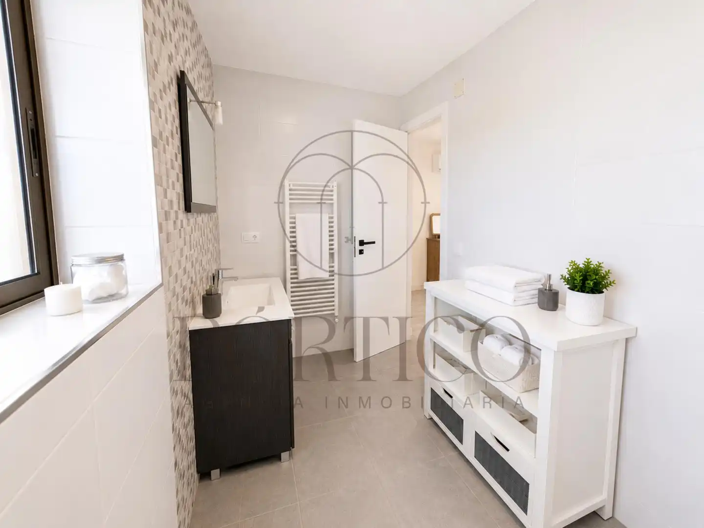 Bathroom of Attic for sale in Tui  with Air Conditioner, Heating and Balcony