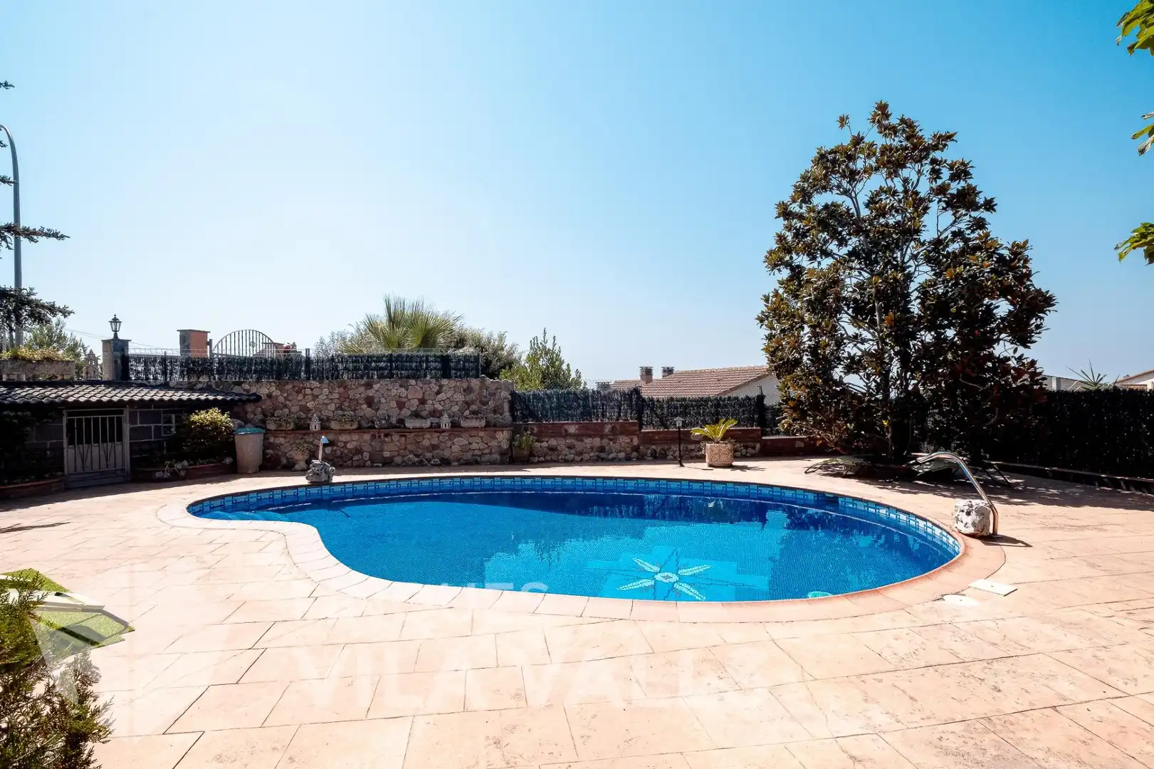 Piscina de Casa o xalet en venda en Caldes de Montbui amb Calefacció, Jardí privat i Terrassa