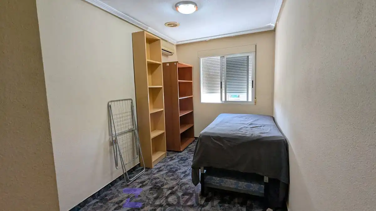 Habitación de Piso de alquiler en Murcia con Aire acondicionado, Calefacción y Terraza