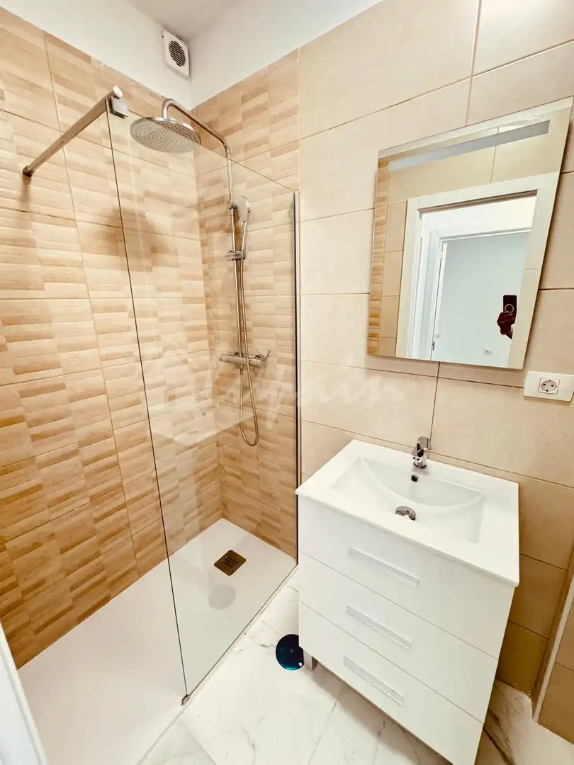 Bany de Apartament en venda en Arona amb Calefacció