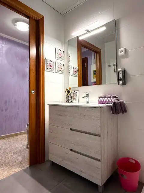 Badezimmer von Wohnung zum Verkauf in Sant Boi de Llobregat mit Klimaanlage, Heizung und Terrasse
