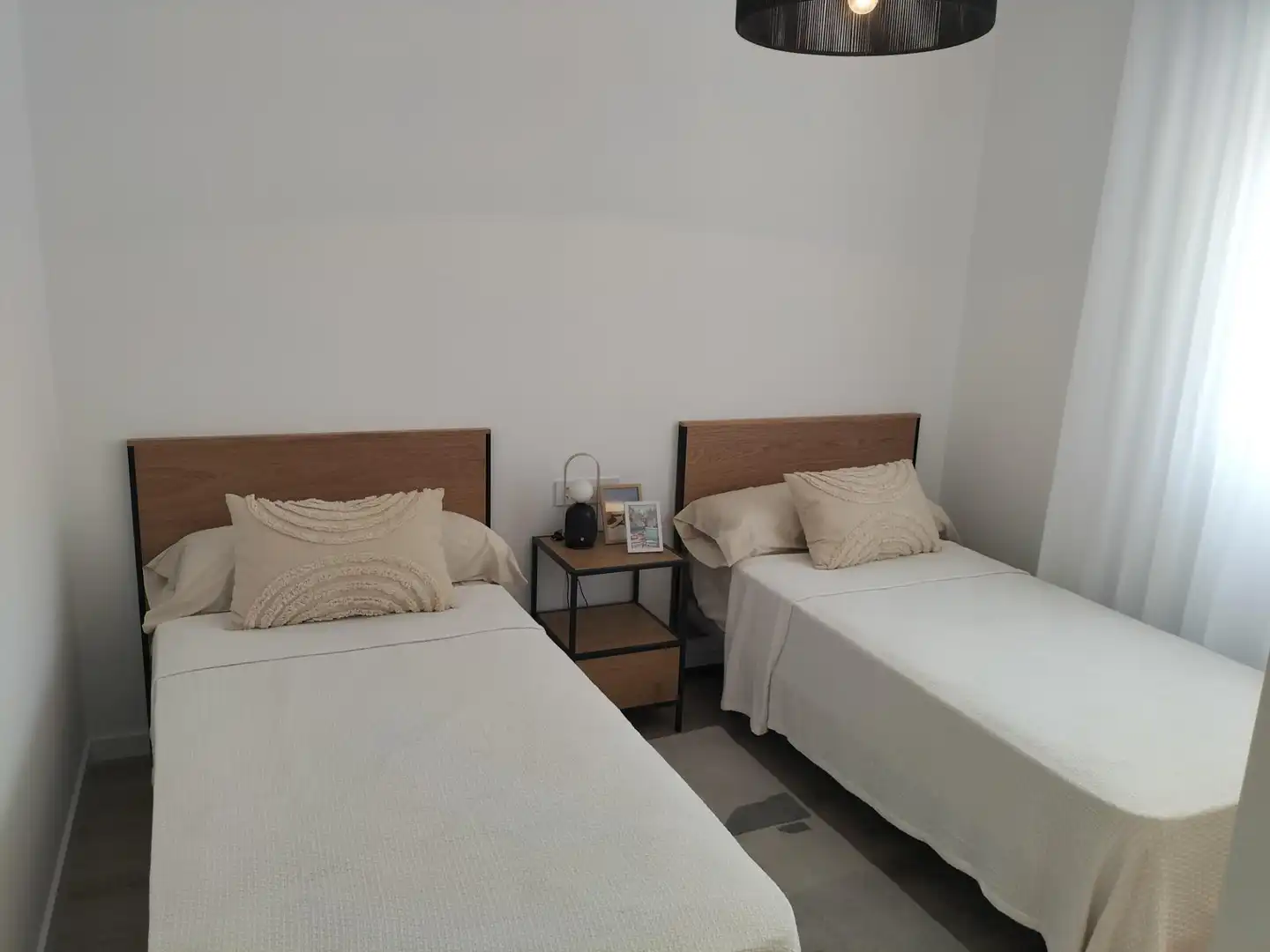 Habitación de Apartamento en venta en Santa Pola con Aire acondicionado, Calefacción y Jardín privado