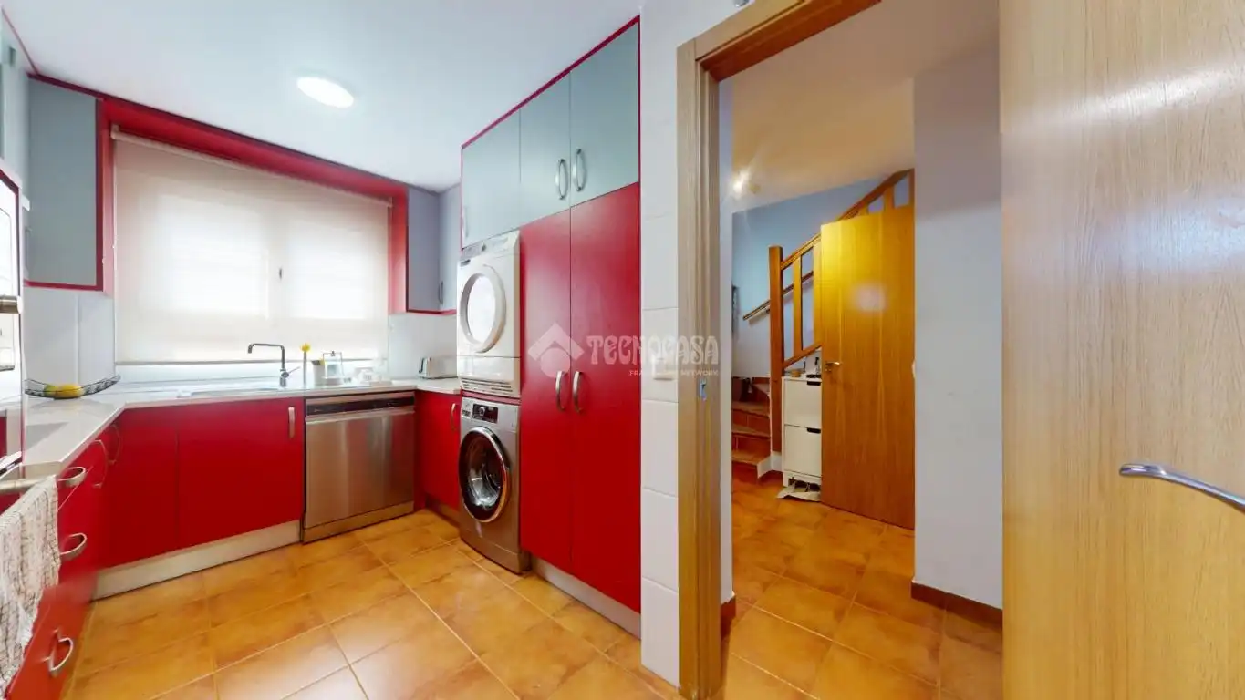 Casa bifamiliare con piscina in vendita a El Casar, imagen 13