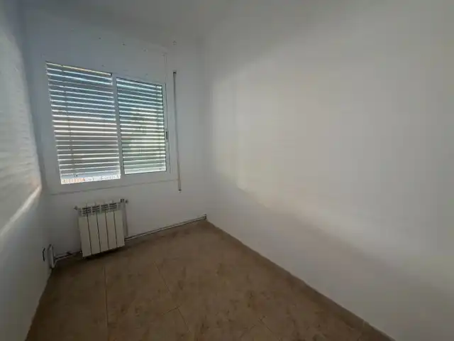 Schlafzimmer von Wohnung zum Verkauf in Vilassar de Dalt mit Heizung, Ofen und Balkon