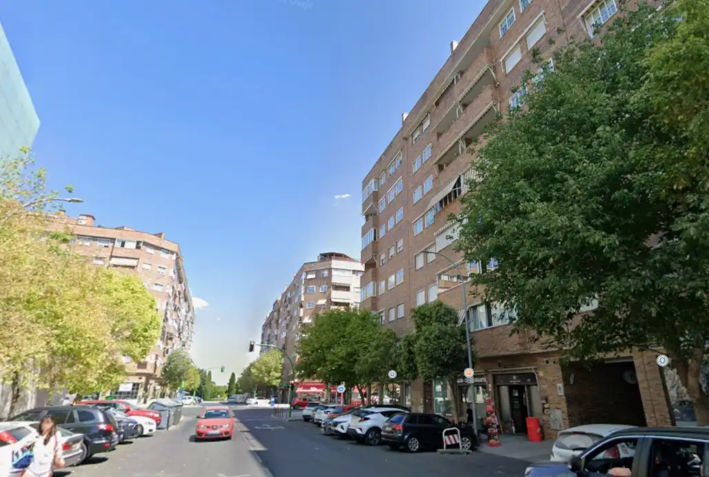 Local comercial en venda a El Barral Ferial, imagen 2