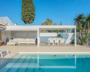 Swimming pool of House or chalet for sale in Sant Pere de Ribes  with Air Conditioner, Heating and Private garden