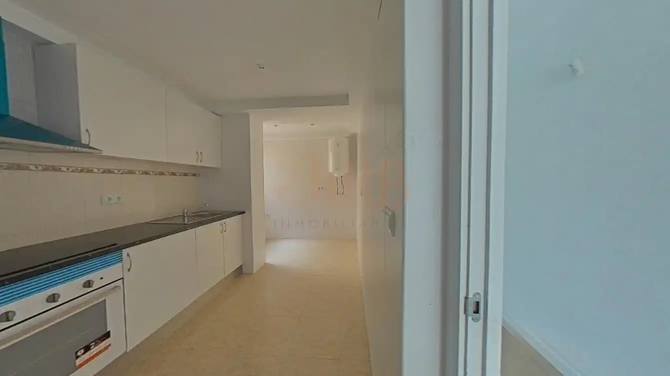 Piso en venta en Carretera SANTA CREU DE CALAFELL, 135, Passeig Maragall