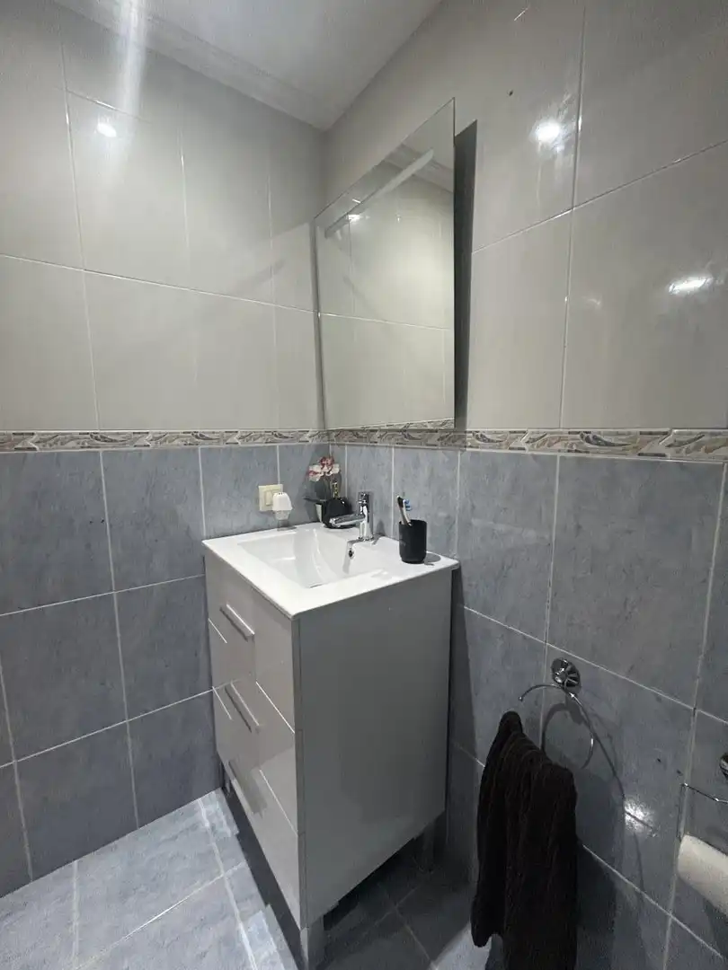 Bathroom of Flat for sale in Valtierra  with Air Conditioner, Parquet flooring and Storage room