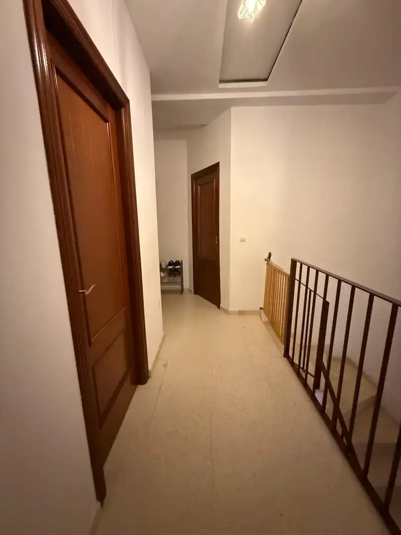Casa adosada en venda en Bollullos de la Mitación amb Jardí privat