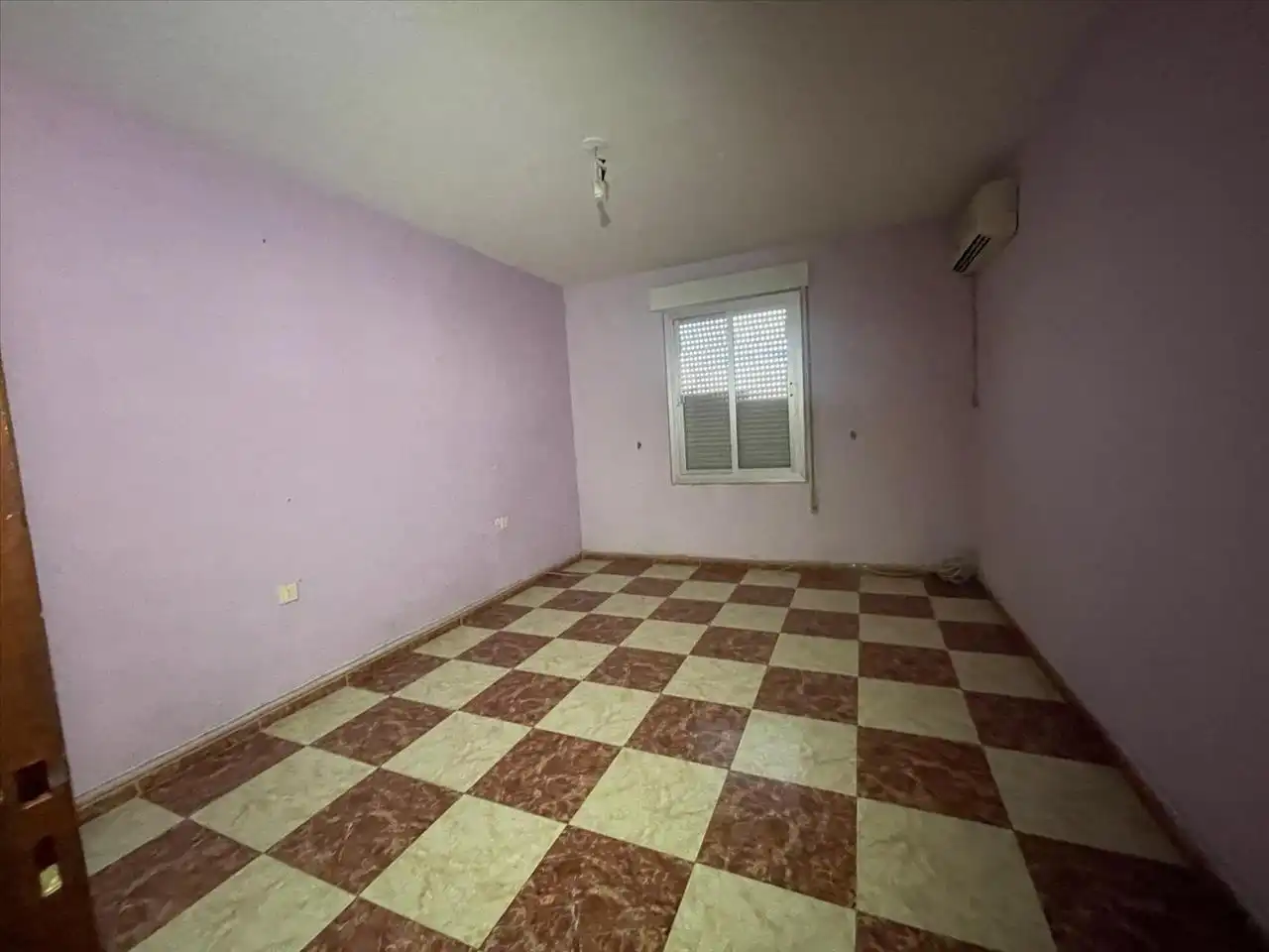 Habitación de Piso en venta en Linares con Balcón