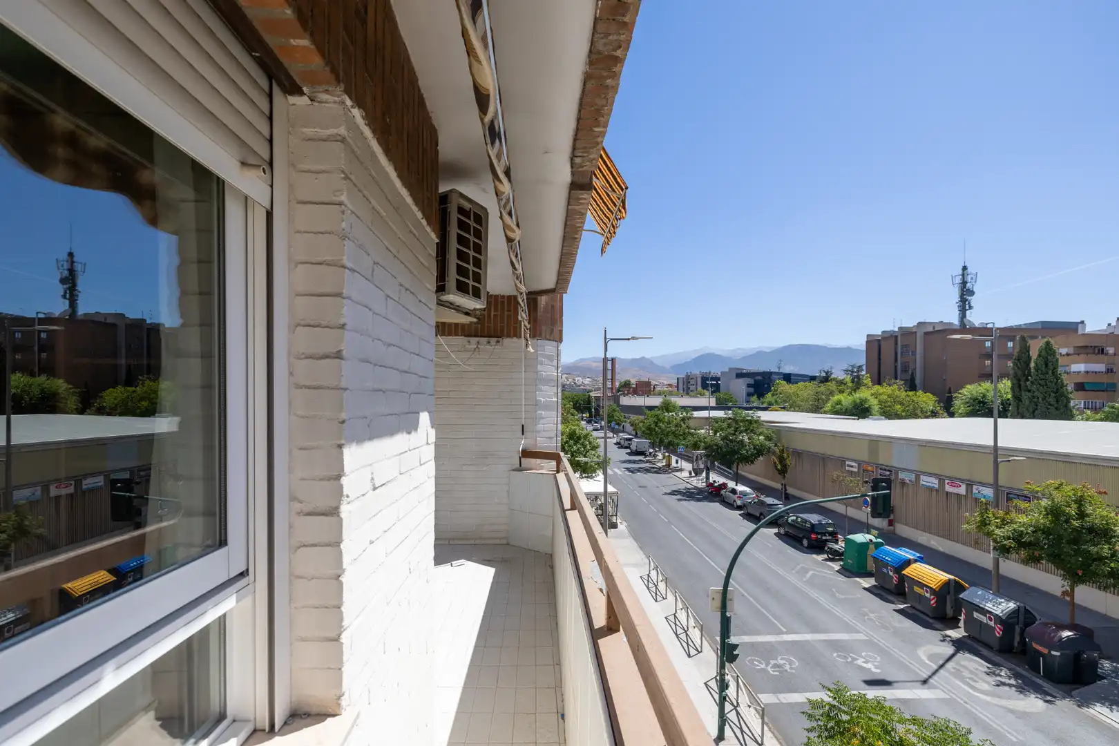 Piso de alquiler en Avenida de Italia, 3, Barrio de Zaidín