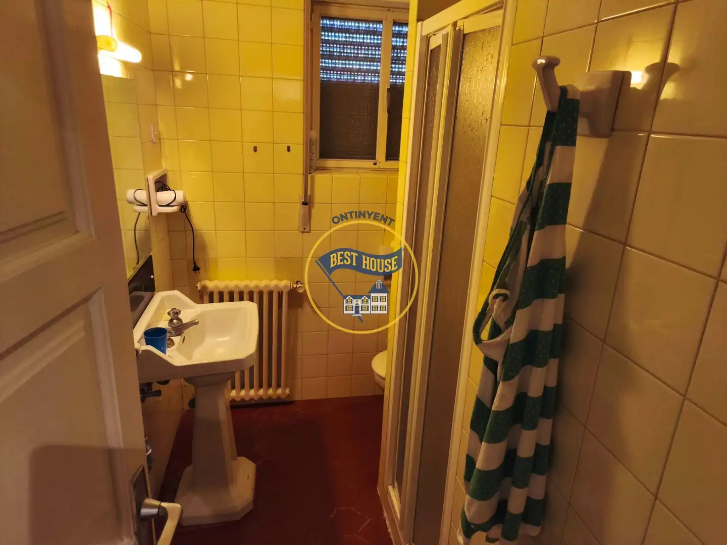Bany de Casa o xalet en venda en Fontanars dels Alforins amb Jardí privat, Piscina i Moblat