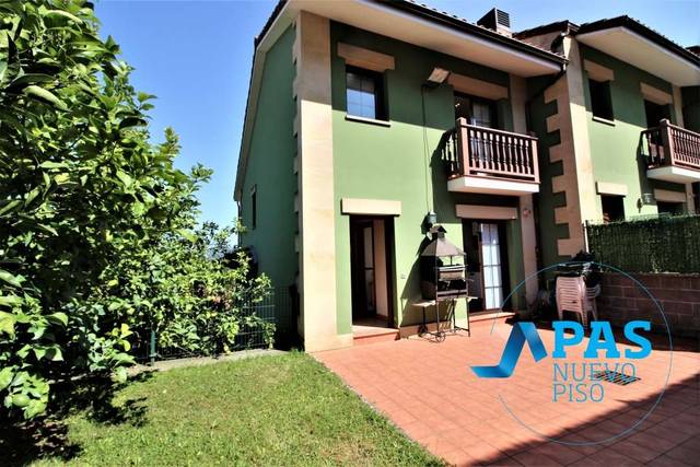 Casa-chalet en Venta en Paseo Ayuntamiento en Solares - Valdecilla