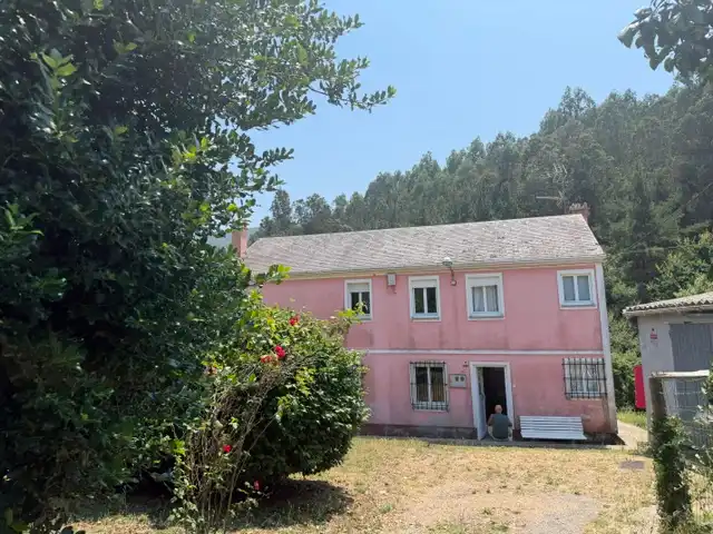 Außenansicht von Country house zum Verkauf in Trabada mit Heizung, Privatgarten und Terrasse