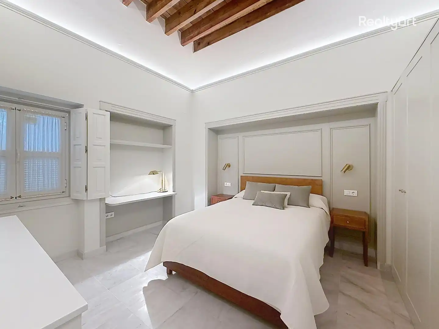 Habitación de Piso de alquiler en Sevilla con Aire acondicionado y Amueblado