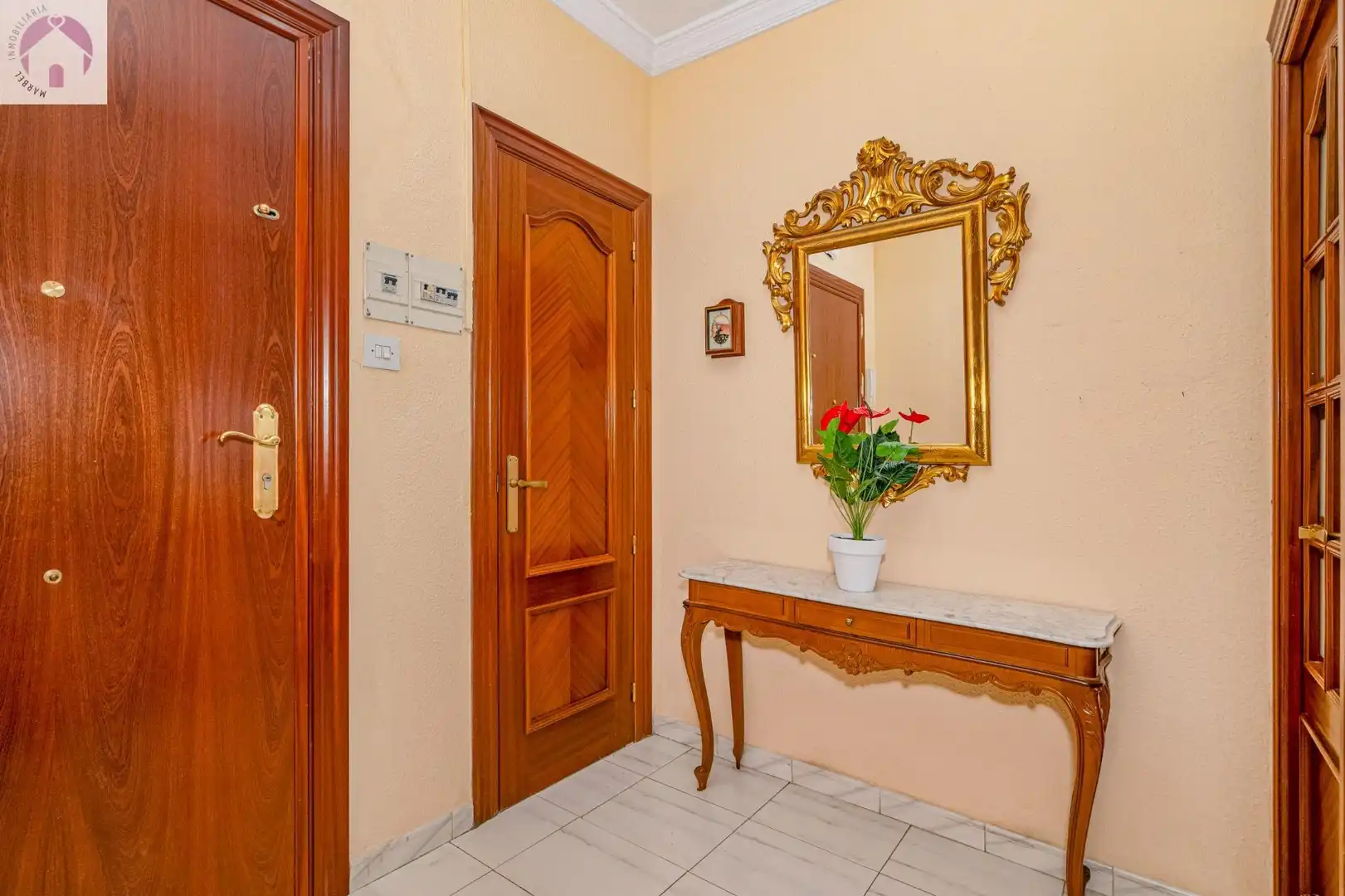 Piso con terraza en venta en Zaidín, imagen 2