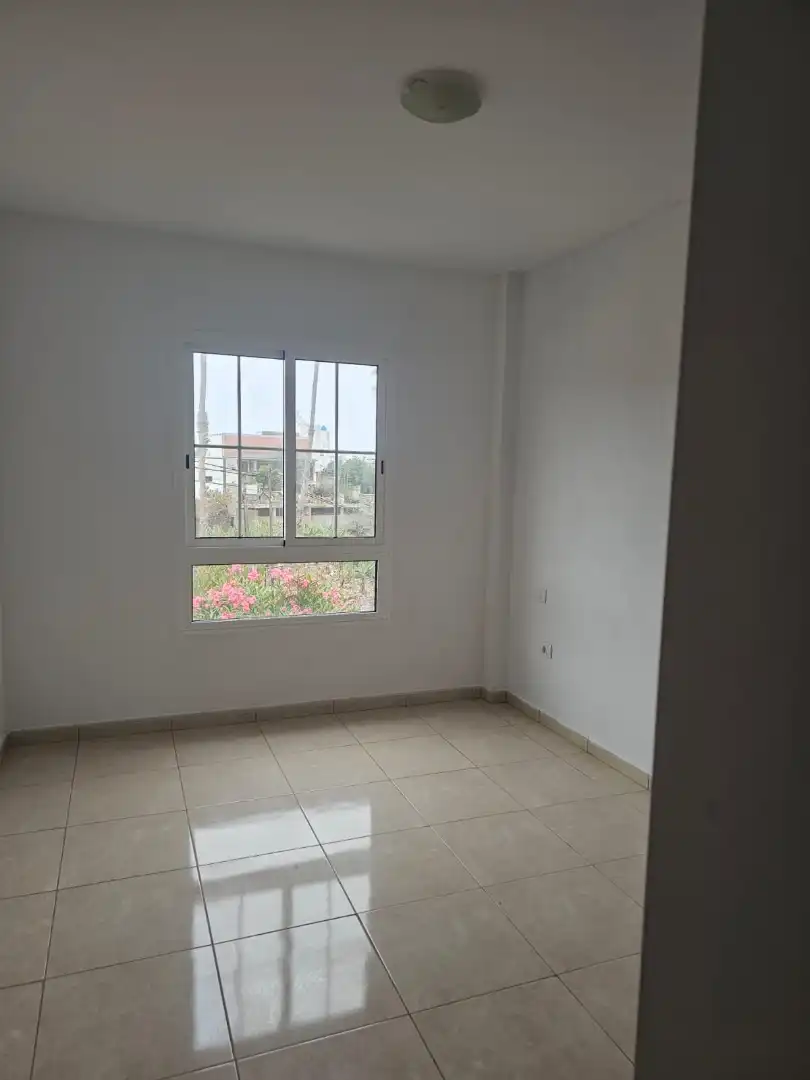 Habitación de Piso de alquiler en San Juan de la Rambla con Jardín privado, Terraza y Horno