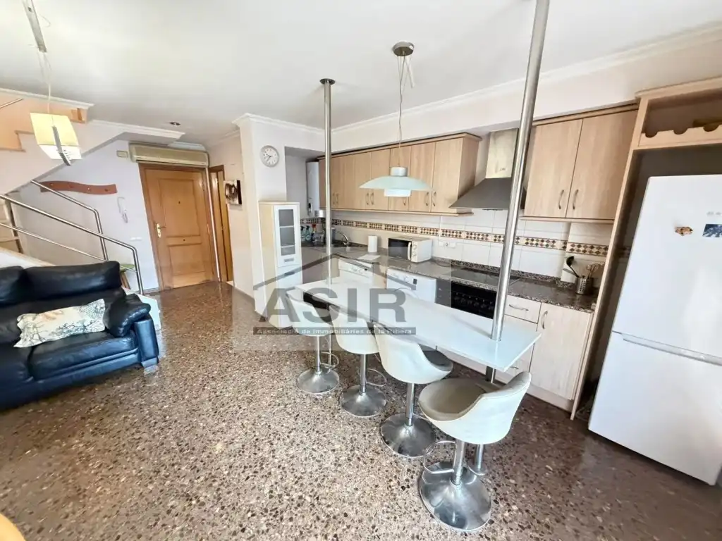 Kitchen of Study for sale in Alzira  with Air Conditioner